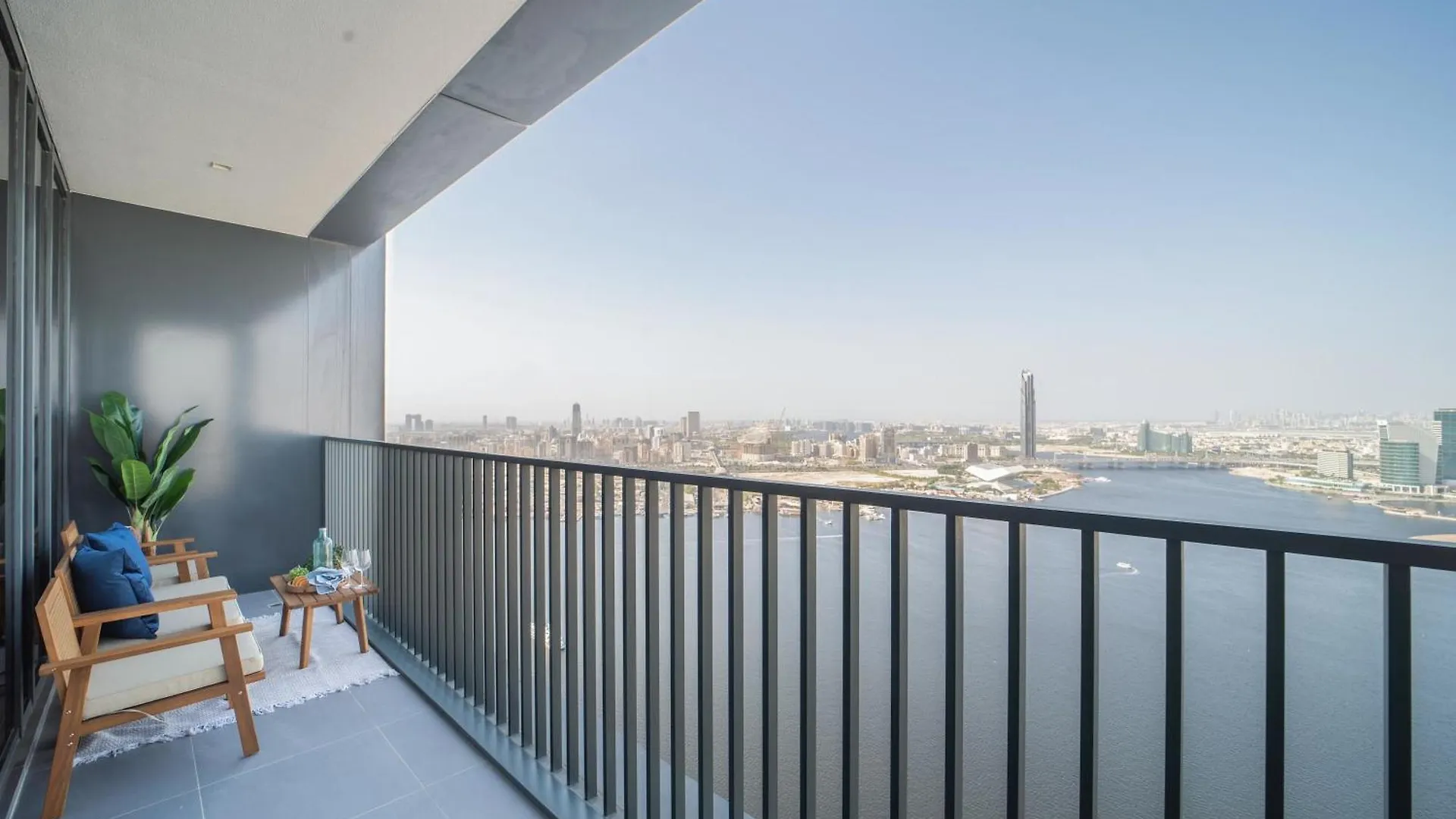 Apartment Frank Porter - Creek Edge Tower 1 Dubai United Arab Emirates